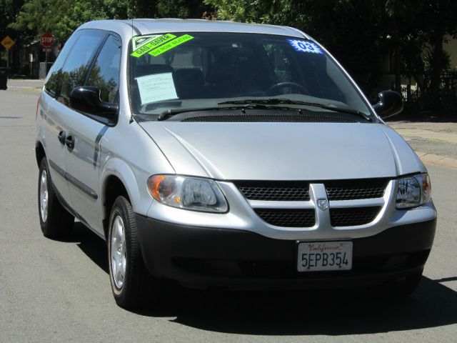 Dodge Caravan 2003 photo 1