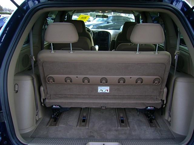 Dodge Caravan 2003 photo 5