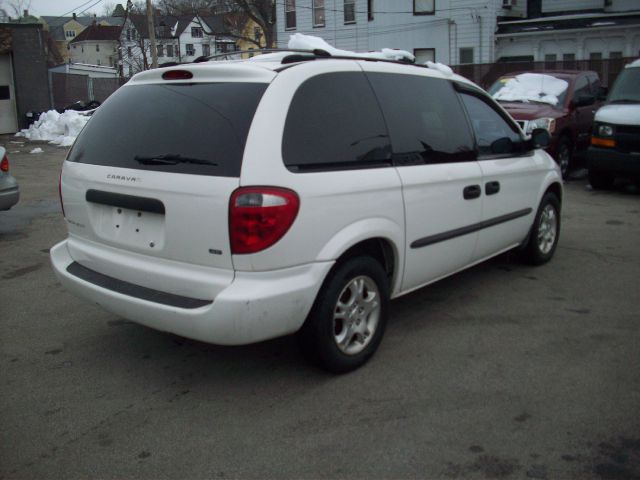 Dodge Caravan 2003 photo 12