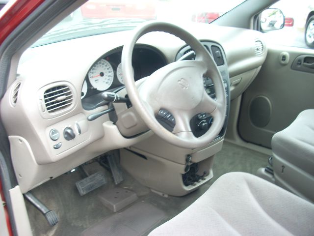 Dodge Caravan 2003 photo 3