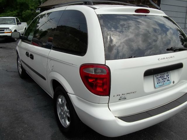 Dodge Caravan S MiniVan