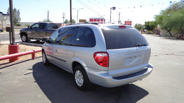 Dodge Caravan SE MiniVan