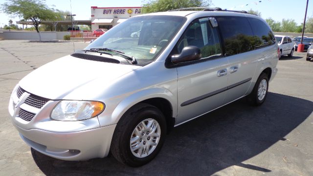 Dodge Caravan 2003 photo 3