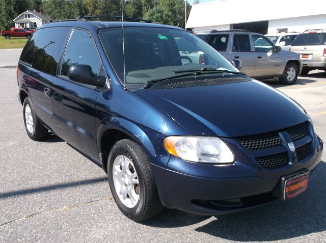 Dodge Caravan 2003 photo 3