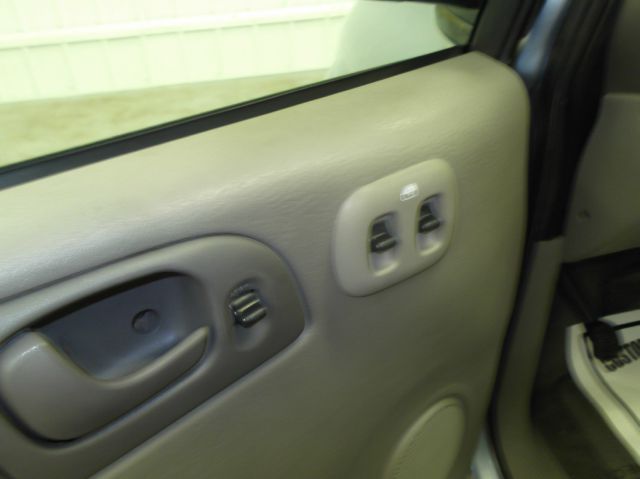 Dodge Caravan 2003 photo 24