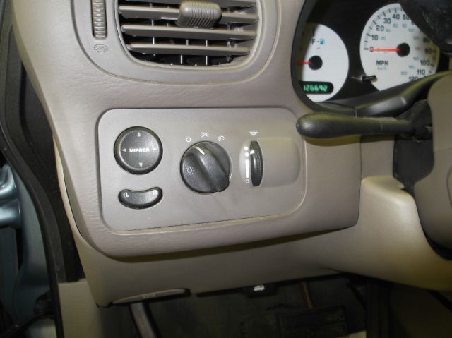 Dodge Caravan 2003 photo 8