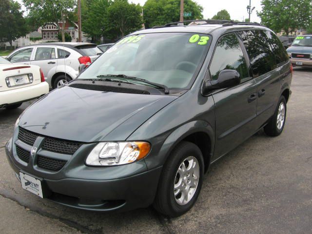 Dodge Caravan 2003 photo 4