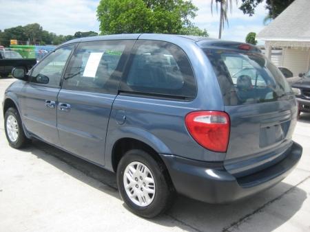 Dodge Caravan 2004 photo 4