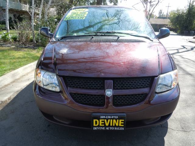 Dodge Caravan 2004 photo 4