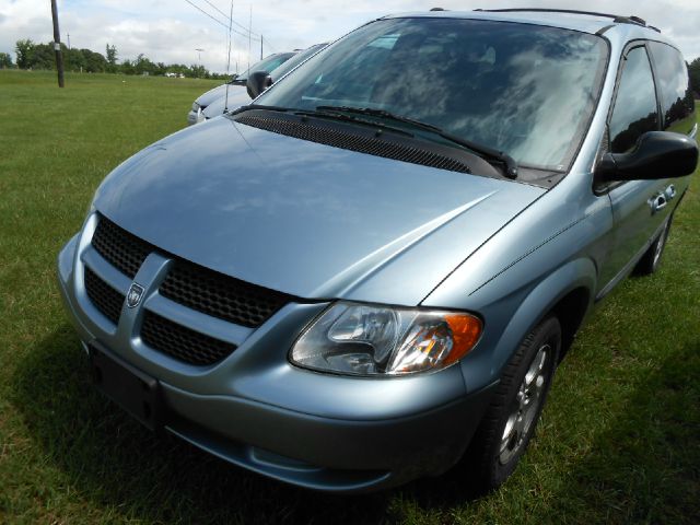 Dodge Caravan 2004 photo 3