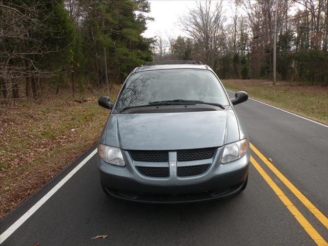 Dodge Caravan 2004 photo 1