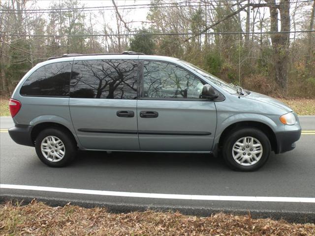 Dodge Caravan 2004 photo 4