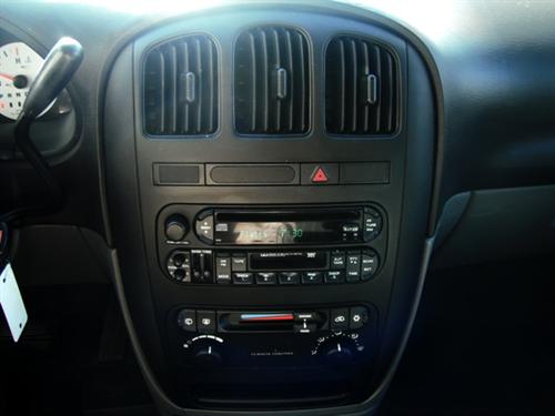 Dodge Caravan 2004 photo 1