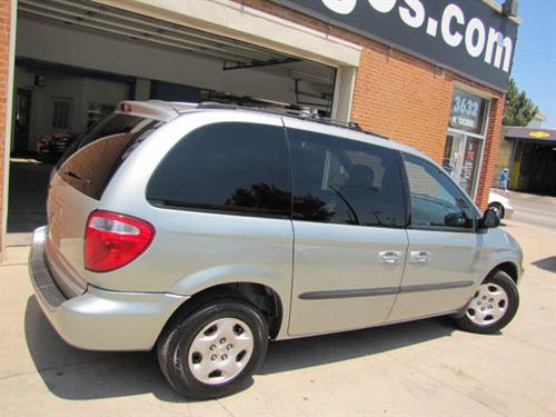 Dodge Caravan 2004 photo 3