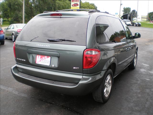 Dodge Caravan 2004 photo 2