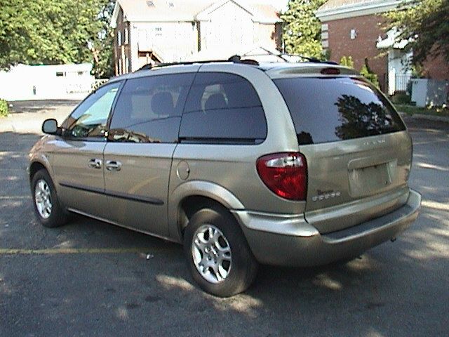 Dodge Caravan 2004 photo 1