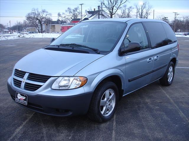 Dodge Caravan 2005 photo 3