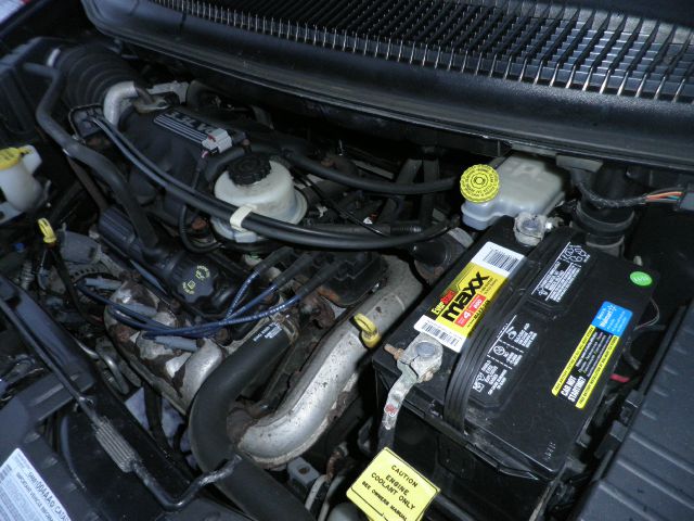 Dodge Caravan 2005 photo 4