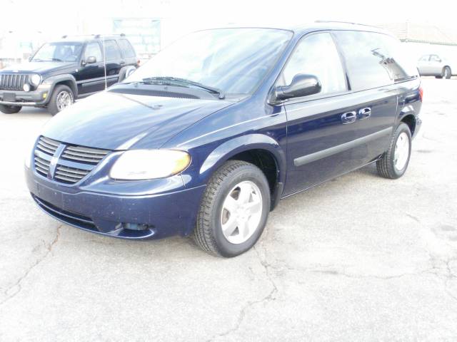 Dodge Caravan 2005 photo 4