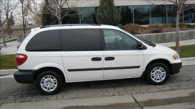 Dodge Caravan SE MiniVan