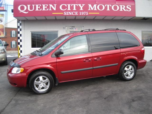 Dodge Caravan 2005 photo 1