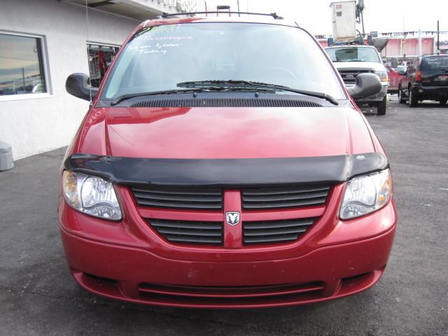 Dodge Caravan 2005 photo 3