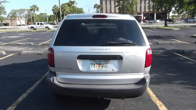 Dodge Caravan 2005 photo 14