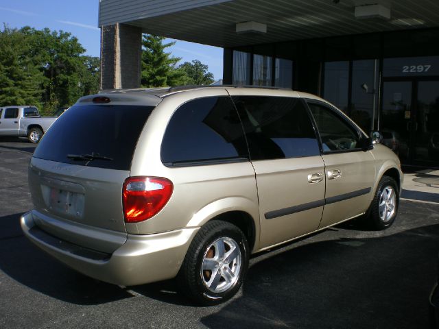 Dodge Caravan 2005 photo 1