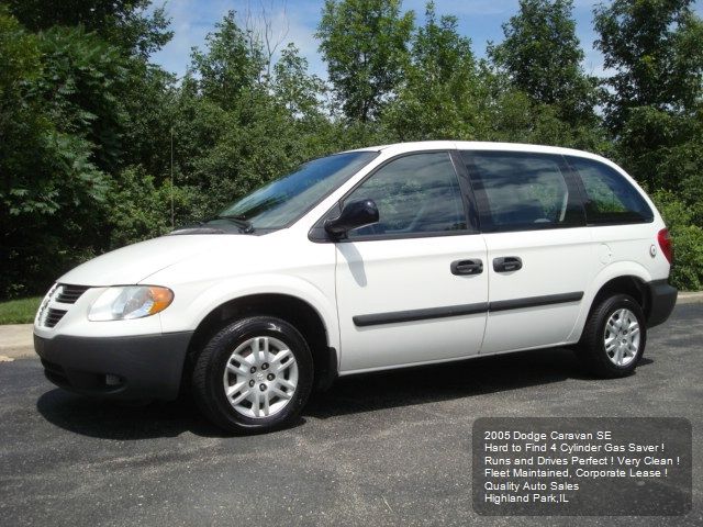 Dodge Caravan SE MiniVan