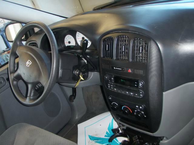 Dodge Caravan 2005 photo 4