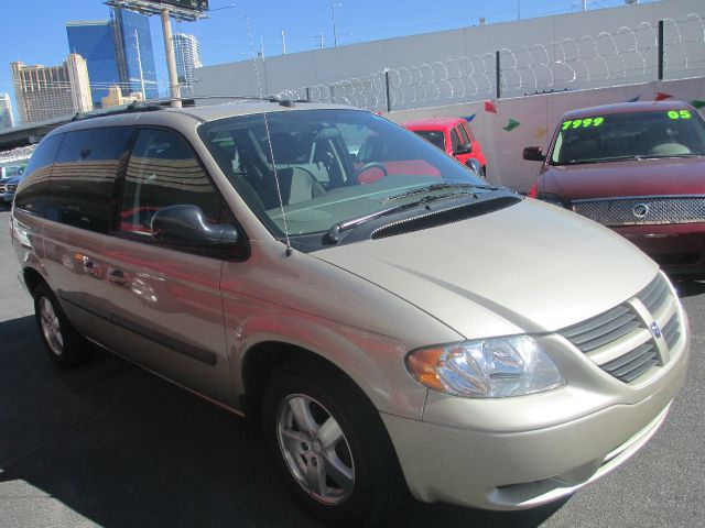 Dodge Caravan S MiniVan