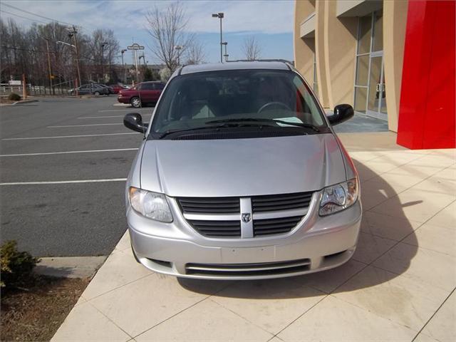 Dodge Caravan ES Sport MiniVan