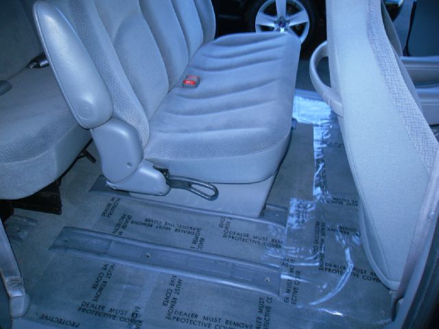 Dodge Caravan 2005 photo 3