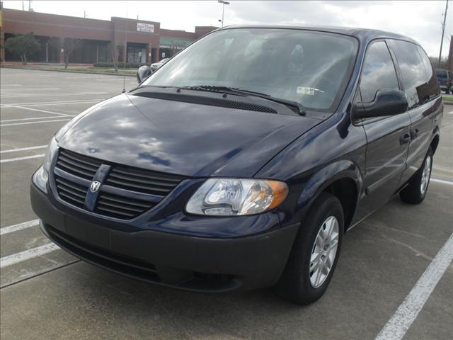 Dodge Caravan 2005 photo 3