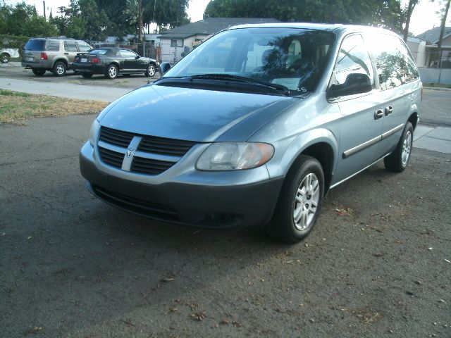 Dodge Caravan 2005 photo 3