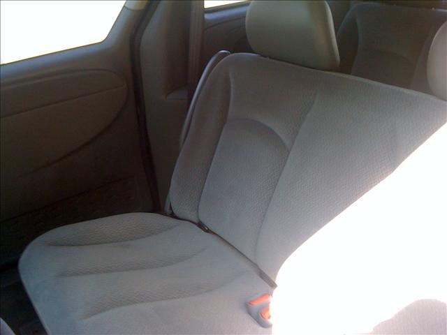 Dodge Caravan 2005 photo 1