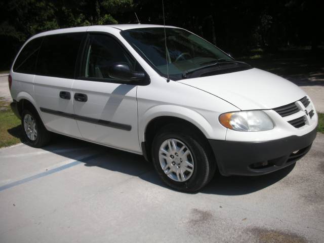 Dodge Caravan 2005 photo 3