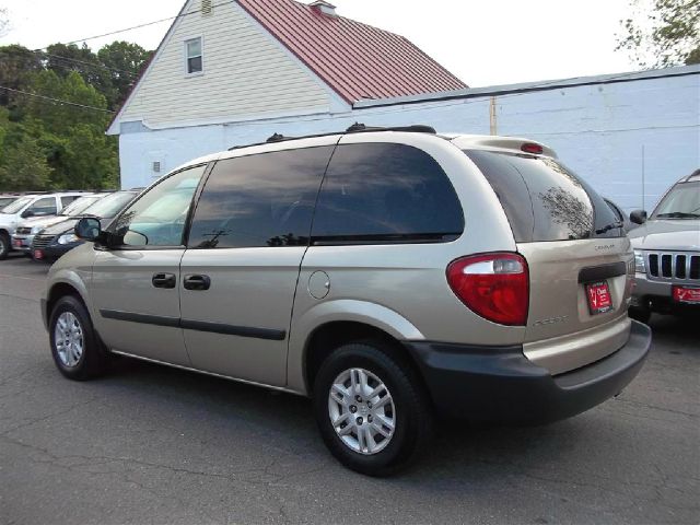 Dodge Caravan 2005 photo 19