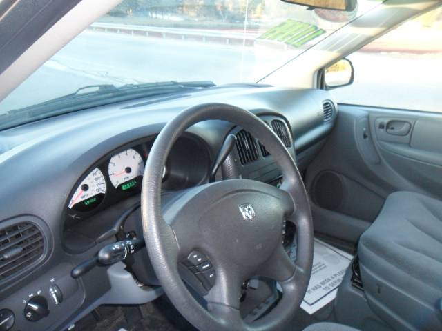 Dodge Caravan 2005 photo 4