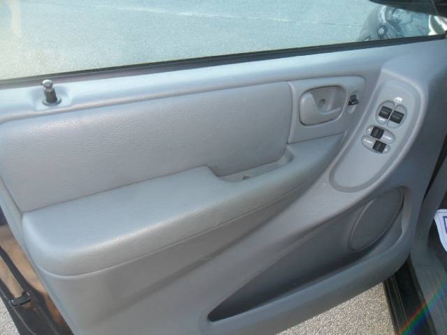 Dodge Caravan 2005 photo 1