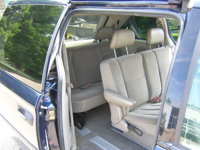 Dodge Caravan 2005 photo 1