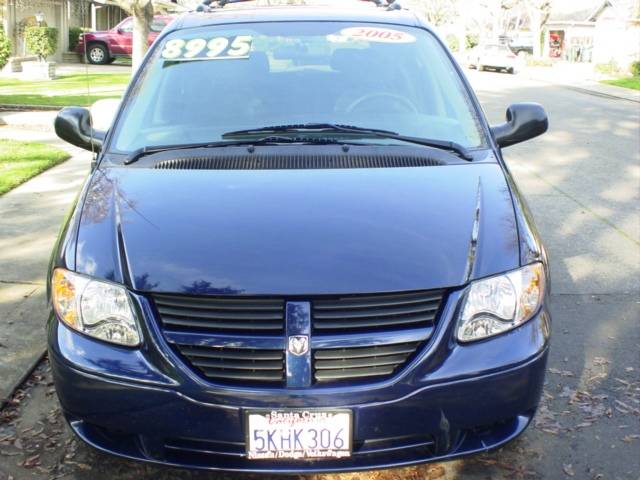 Dodge Caravan 2005 photo 4