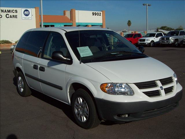 Dodge Caravan 2005 photo 1