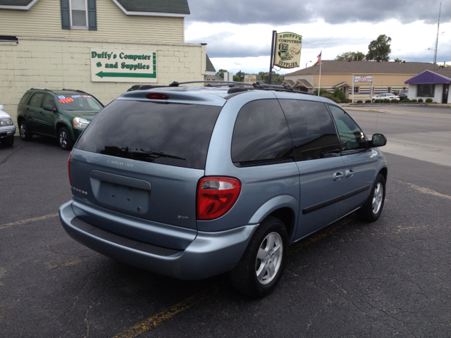 Dodge Caravan 2005 photo 1