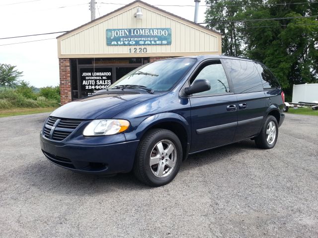 Dodge Caravan 2005 photo 4