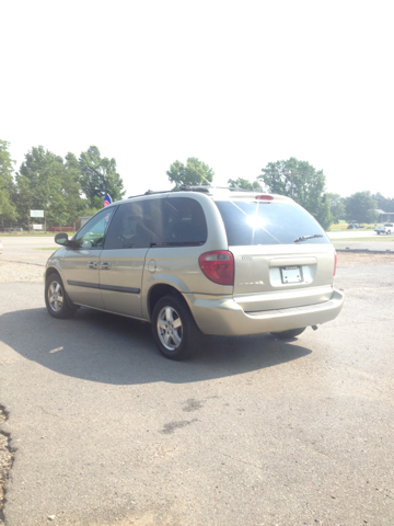 Dodge Caravan 2005 photo 3