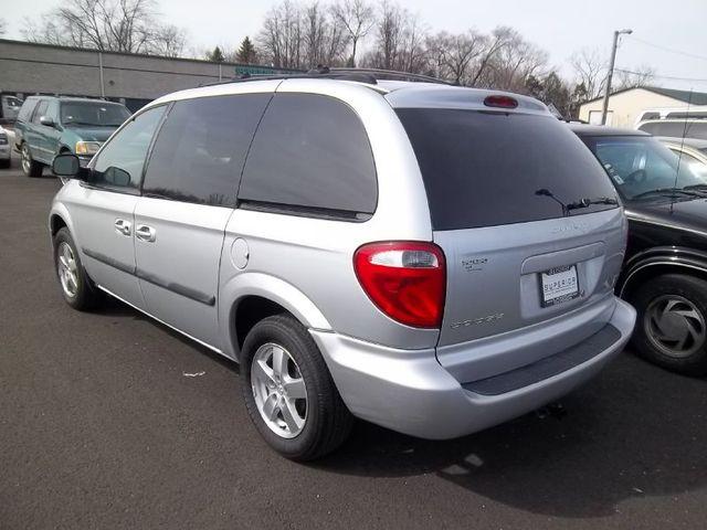 Dodge Caravan 2005 photo 5