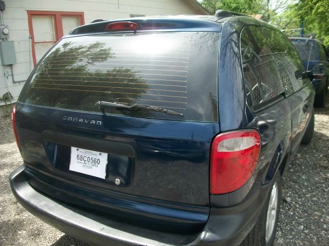 Dodge Caravan 2005 photo 3