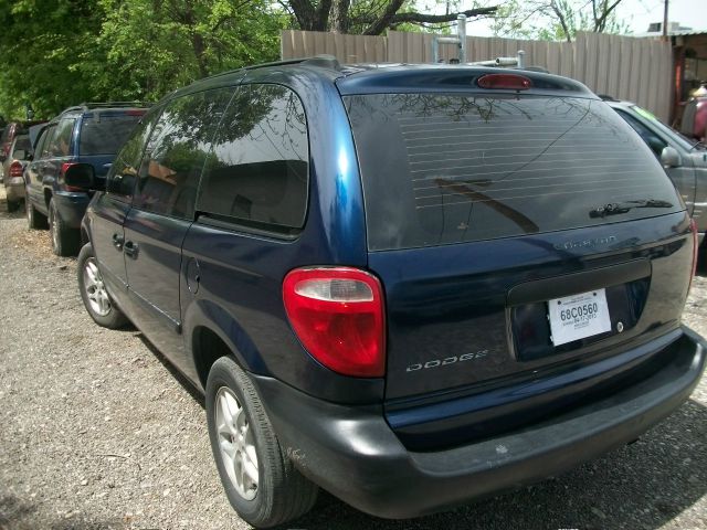 Dodge Caravan 2005 photo 4