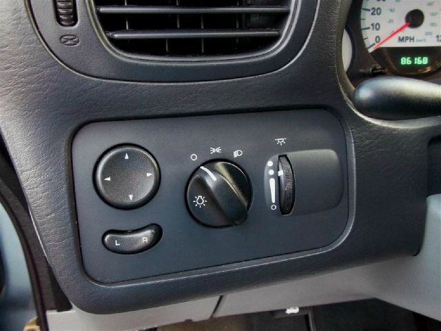 Dodge Caravan 2006 photo 10